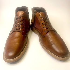 Steve Madden Vasco Deep Tan Leather Lace Up Chukka Boot
